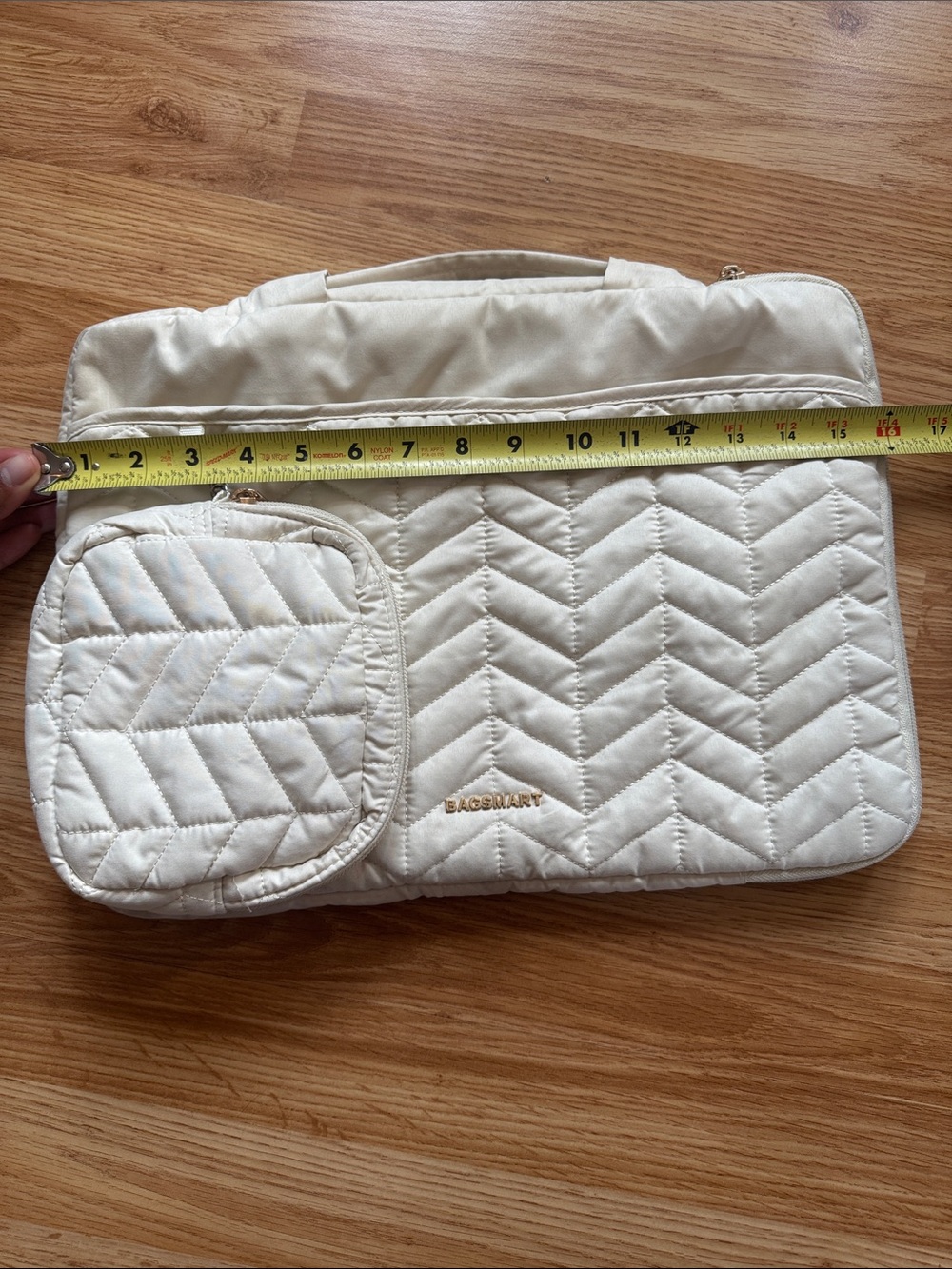 BAGSMART Quilted Laptop Sleeve with Pouch ✨ - Picture 9 of 10